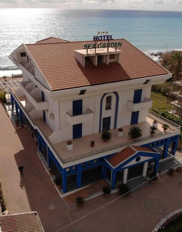 Sea Garden Hotel Acquappesa Kültér fotó